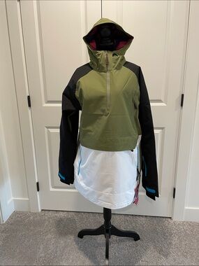 OOSC Overhead Hooded Ski/Snowboard Jacket